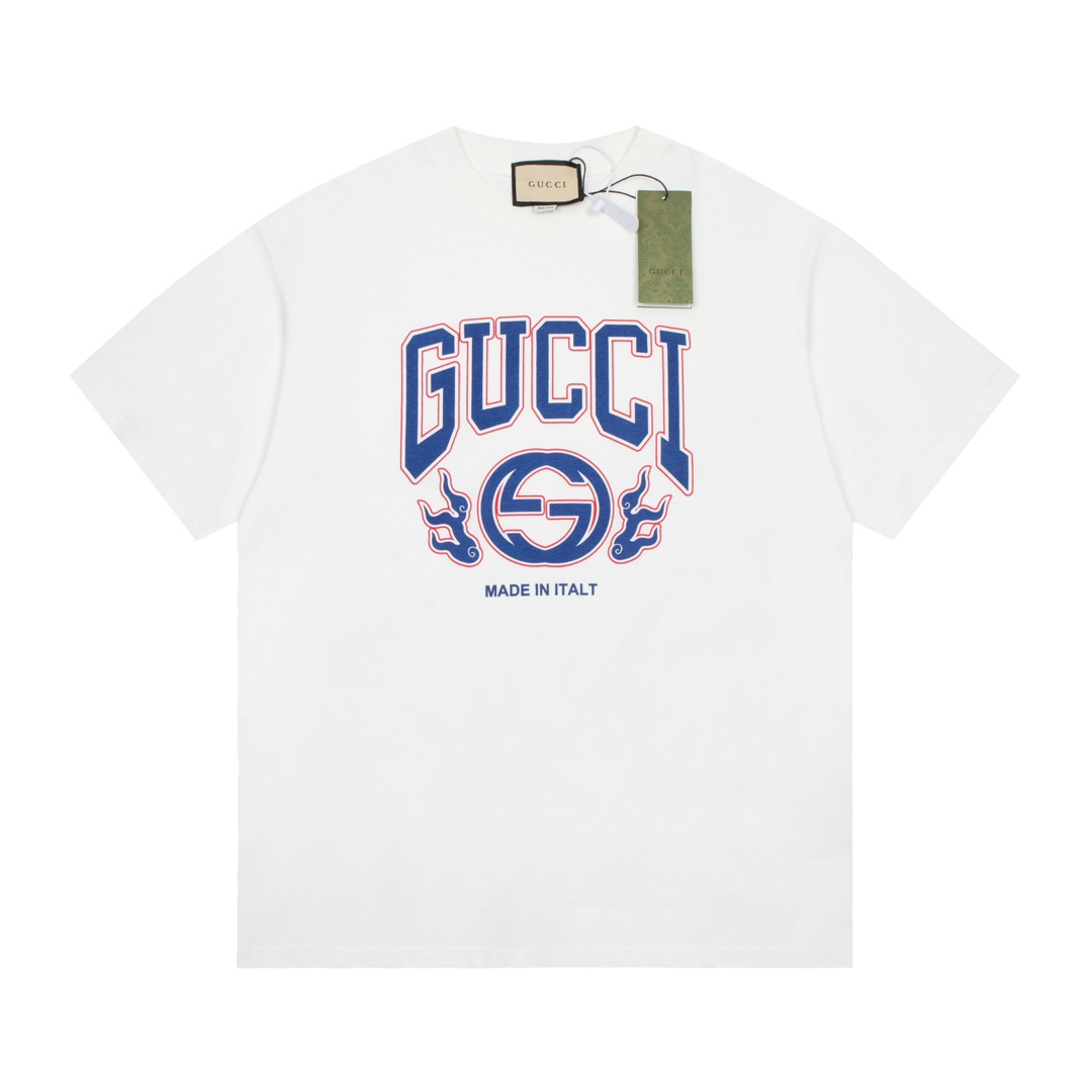 高品质GU古驰龙年系列-字母logo圆领短袖T恤采用水印印花技术面料的质地柔软手感舒适穿着舒适度高由于其