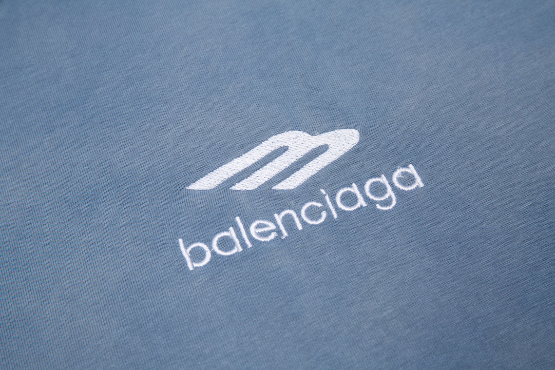 高品质Balenciga/巴黎世家前后字母logo绣花T恤进口刺绣技术全方位磨破纯棉柔软面料对色定染面料