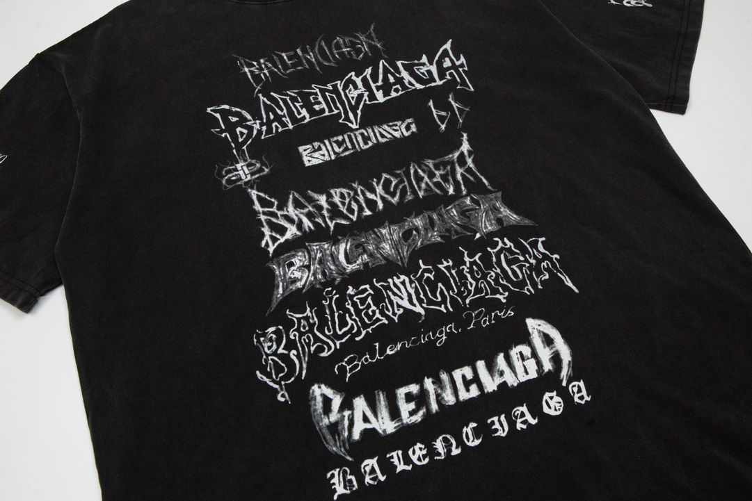 高品质Balenciga/巴黎世家梵文字母全身印花T恤标准的印花技术全方位磨破纯棉柔软面料对色定染面料超