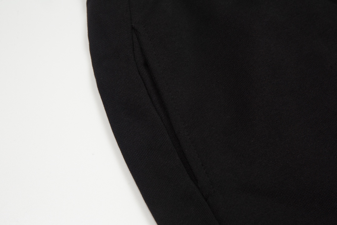 Balenciaga/巴黎世家 溶解可乐短裤