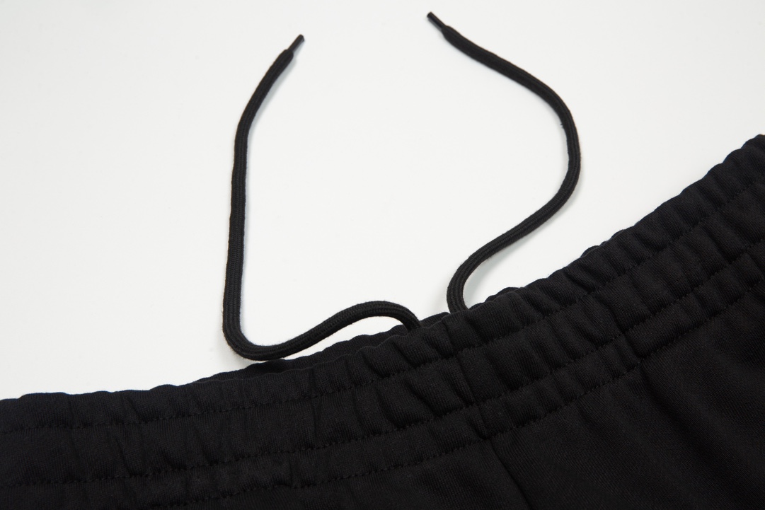 Balenciaga/巴黎世家 溶解可乐短裤