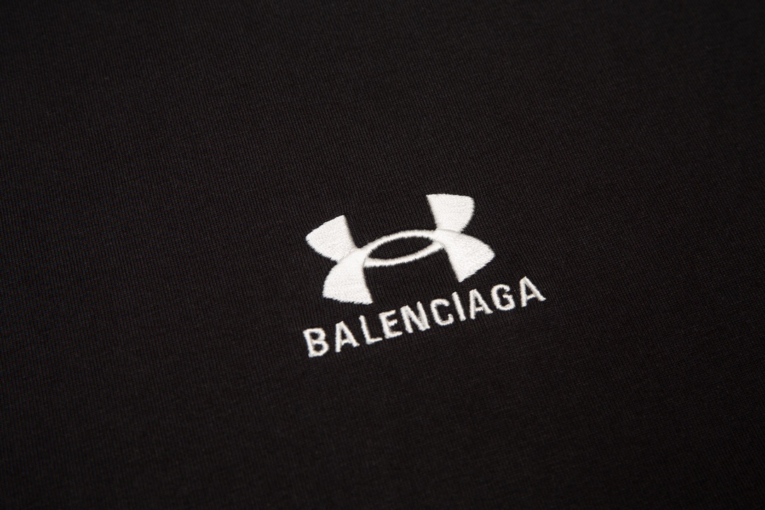 Balenciaga/巴黎世家 24ss 安德玛联名 短袖