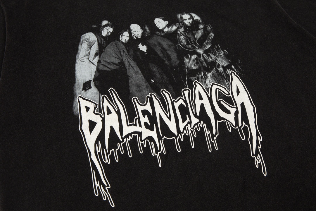 高品质 Balenciga/巴黎世家 最新系列 手绘人像破裂印花短袖T恤