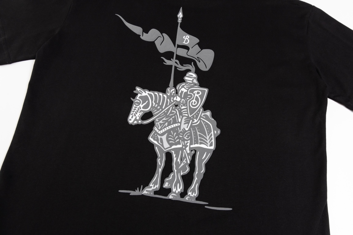 Burberry/巴宝莉 战马印花短袖T恤