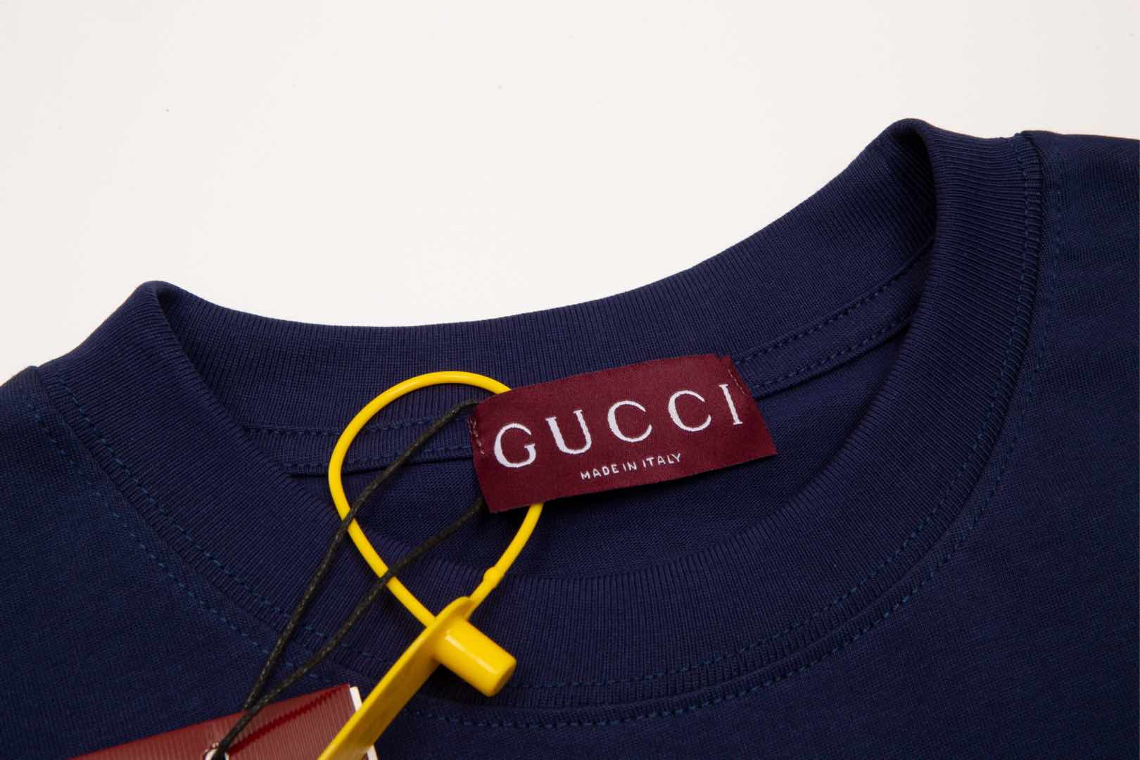 Gucci 古驰 蛇年限定 字母logo短袖T恤