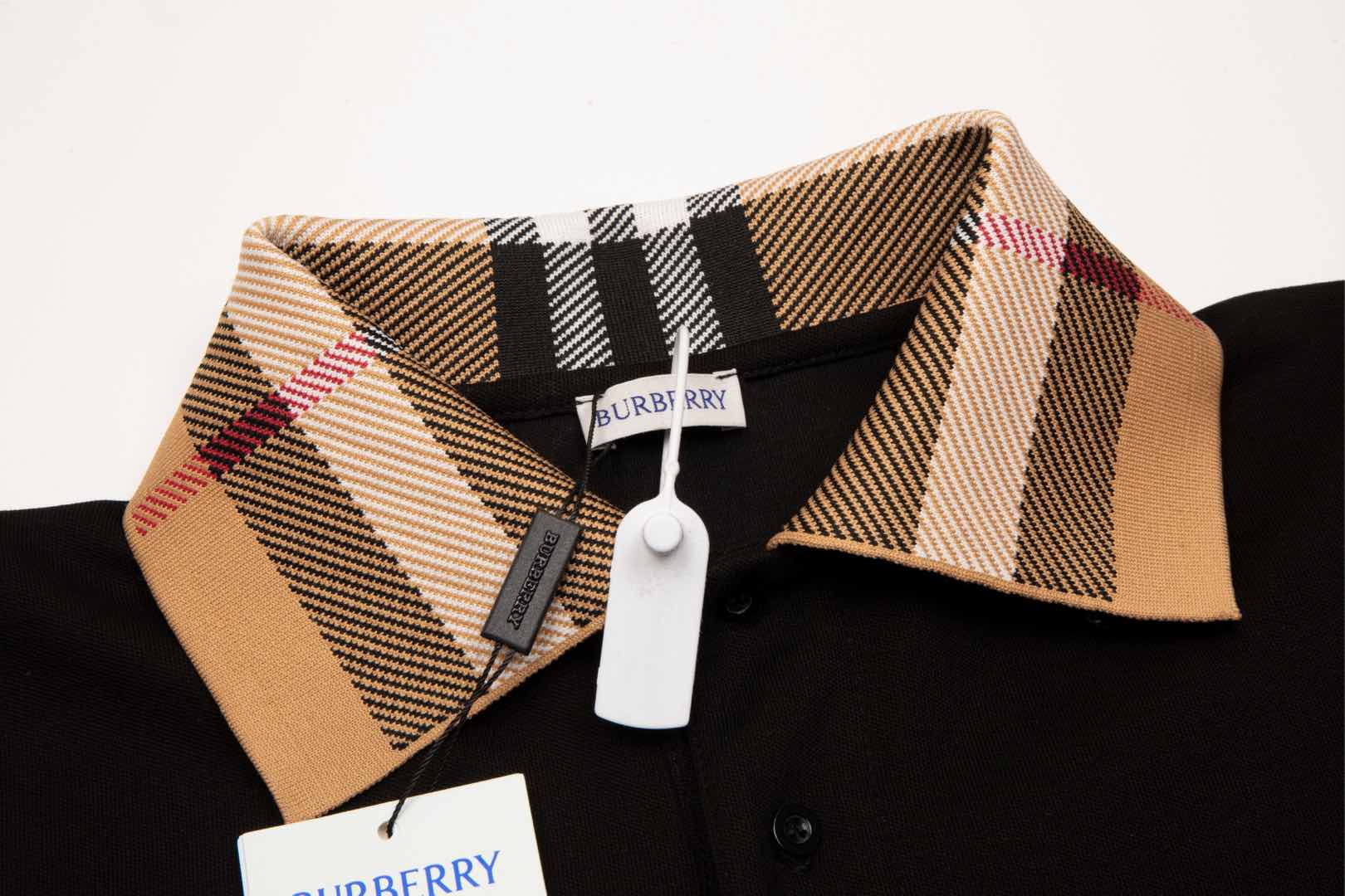 Burberry/巴宝莉 新款 polo衫 渐变格纹螺纹