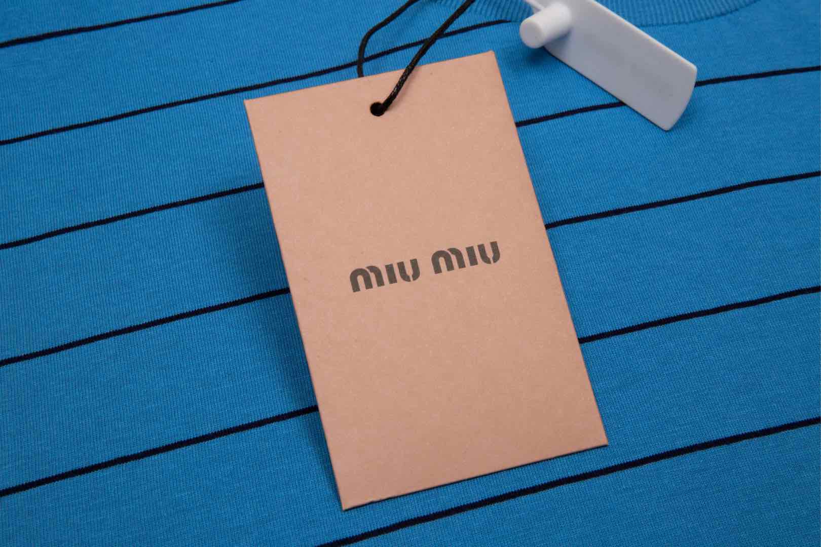 Miumiu 新款系列 条纹微标口袋短袖T恤