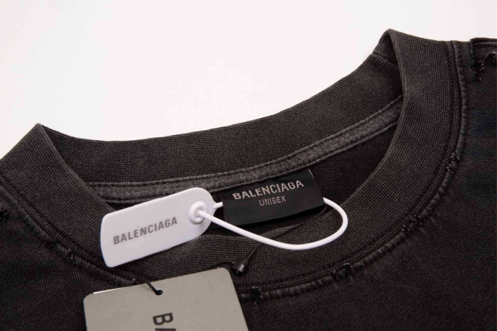 （顶级） Balenciaga/巴黎世家 新款 情人节限定短袖T恤