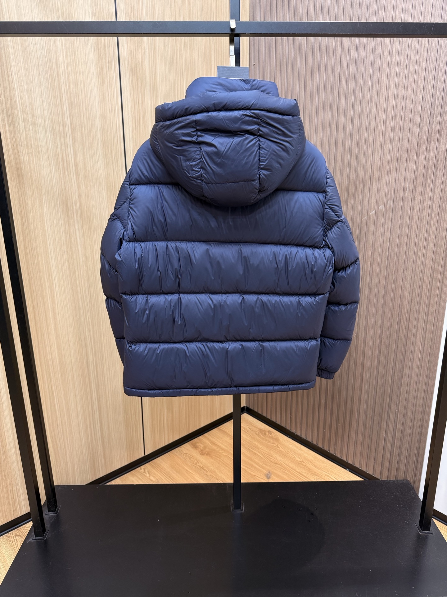 爆款🔥秋冬新款🆕羽绒服 原版1:1订制五金配件全进口原版定制 欢迎专柜对比 绝对的高品质 采用顶级90白