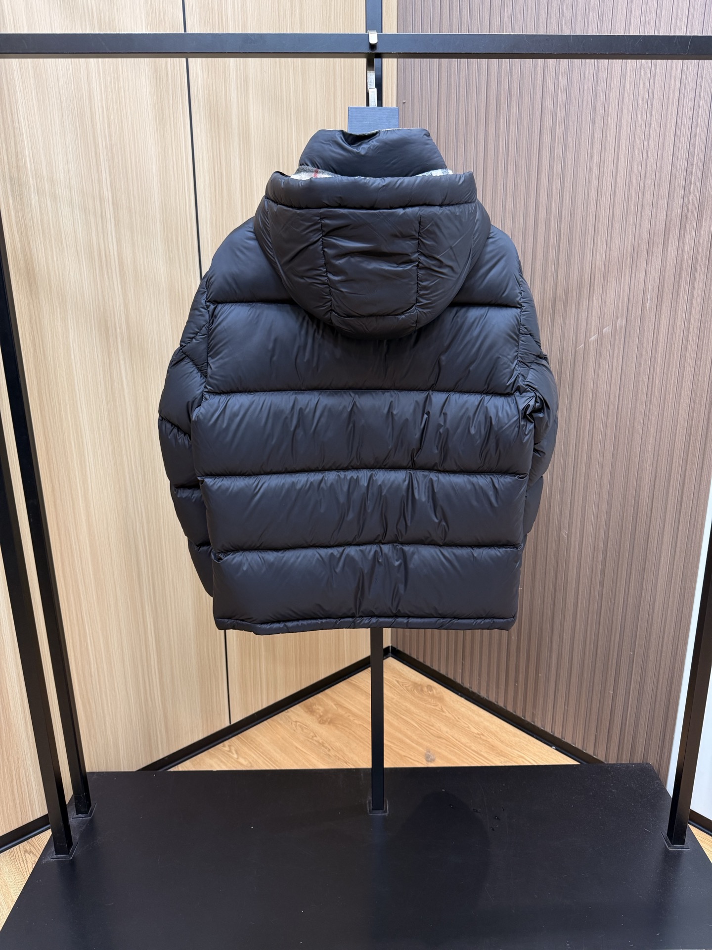 爆款🔥秋冬新款🆕羽绒服 原版1:1订制五金配件全进口原版定制 欢迎专柜对比 绝对的高品质 采用顶级90白