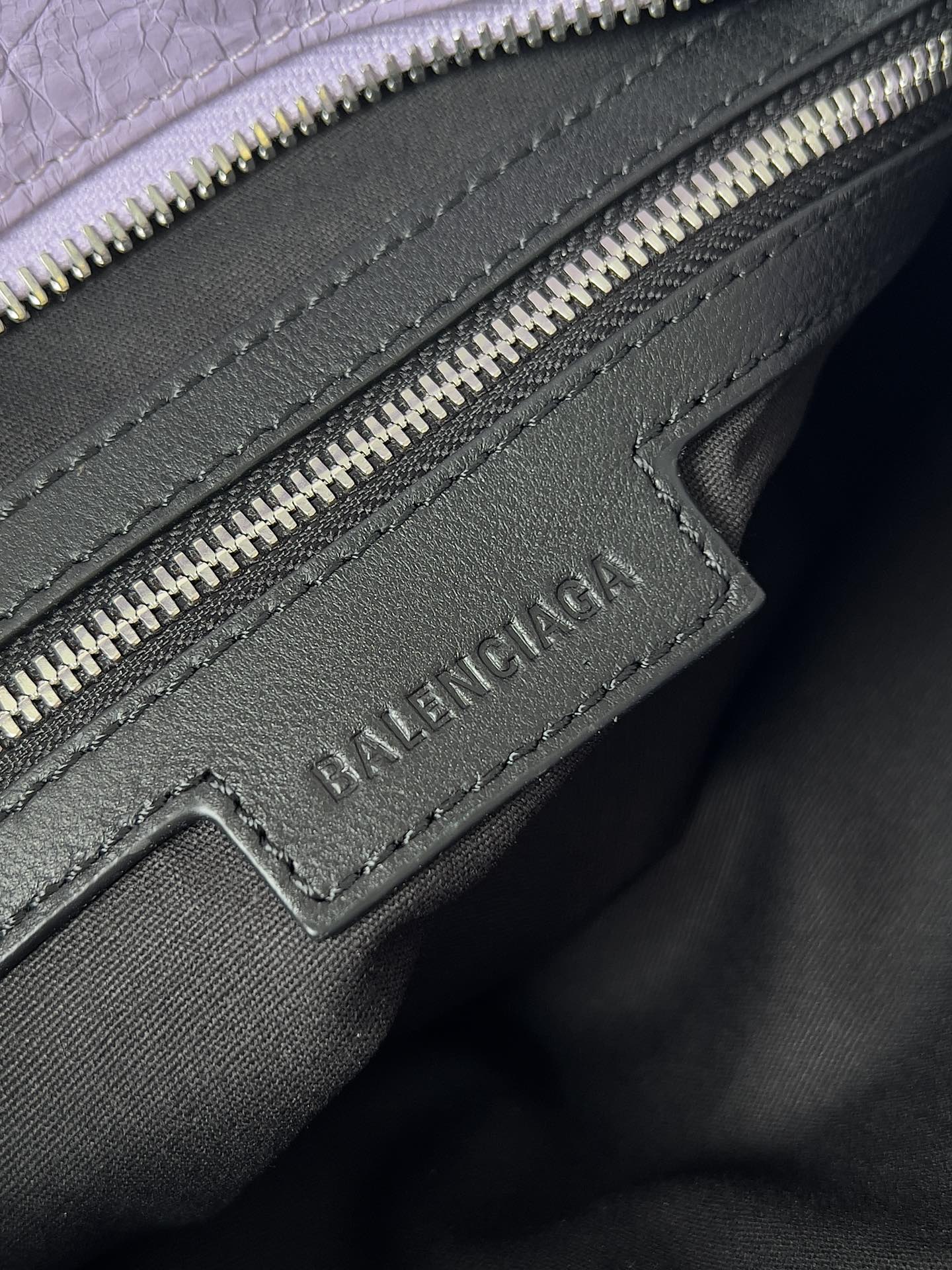 Borsa Balenciaga 𝗕𝗔𝗟𝗘𝗡𝗖𝗜𝗔𝗚𝗔*𝗟𝗘 𝗖𝗜𝗧𝗬 — photo 4