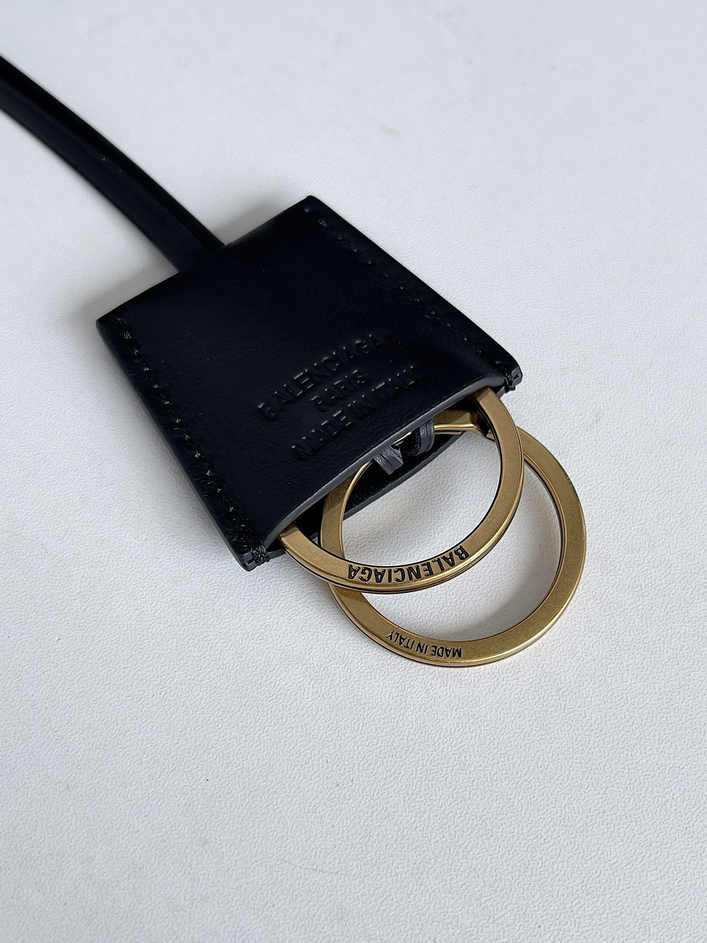 Celine 小号𝐁𝐞𝐥 𝐀𝐢𝐫