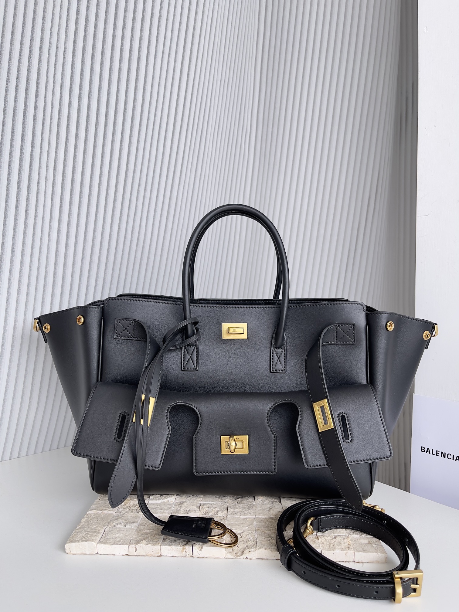 Celine 小号𝐁𝐞𝐥 𝐀𝐢𝐫