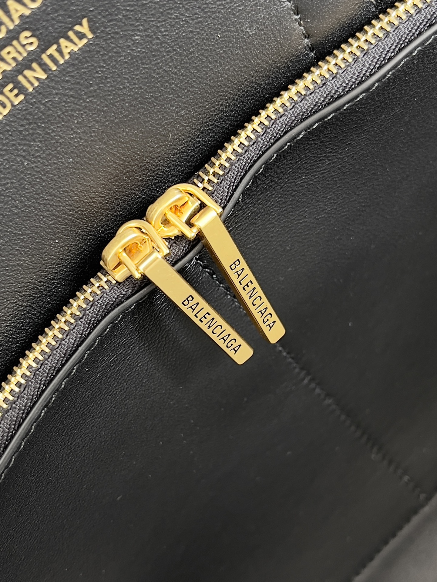 Celine 小号𝐁𝐞𝐥 𝐀𝐢𝐫