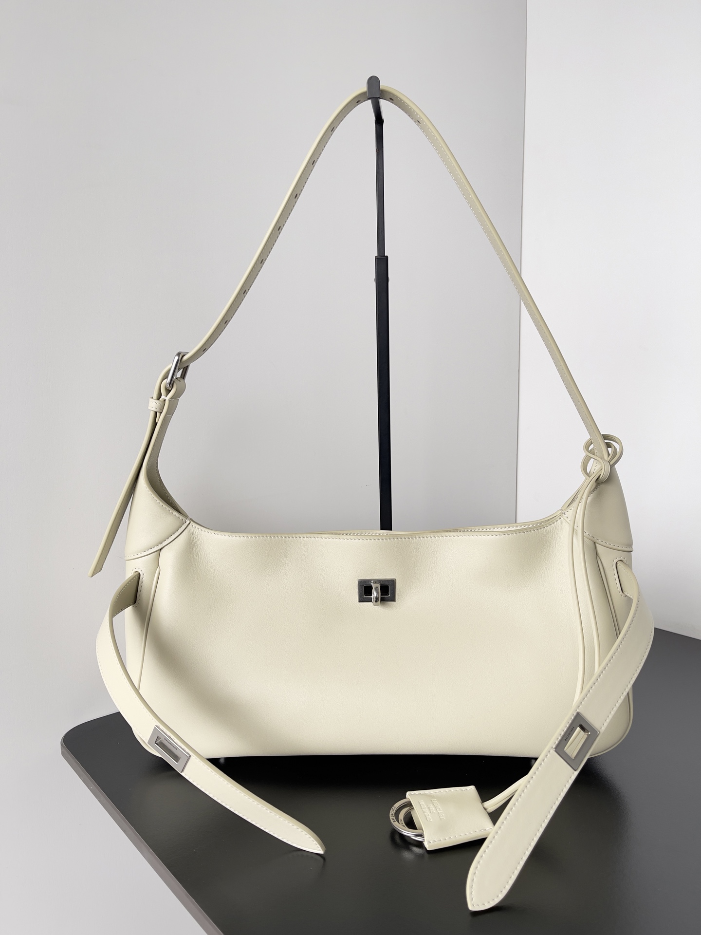 [Balenciaga Women