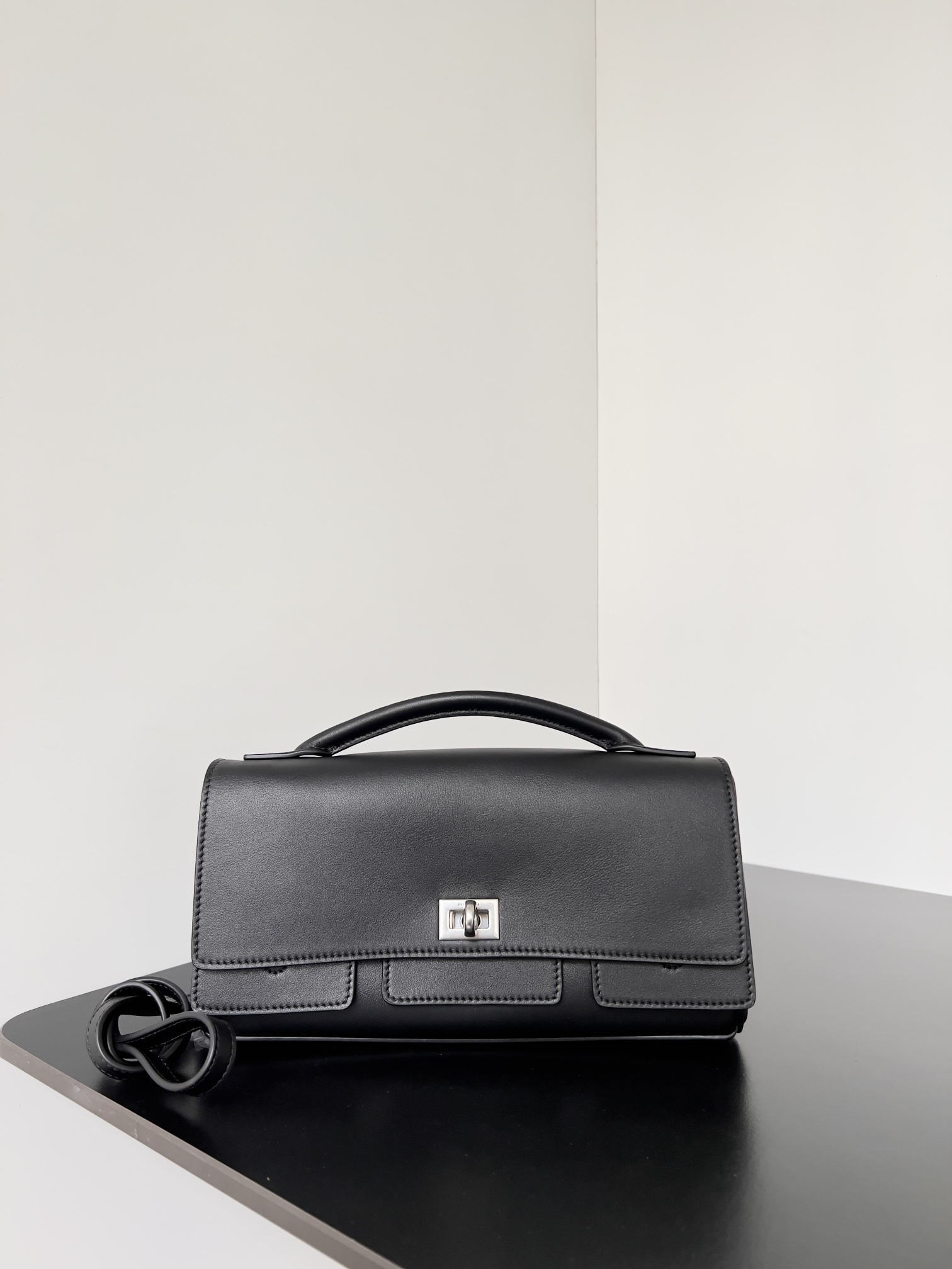 [Balenciaga Women