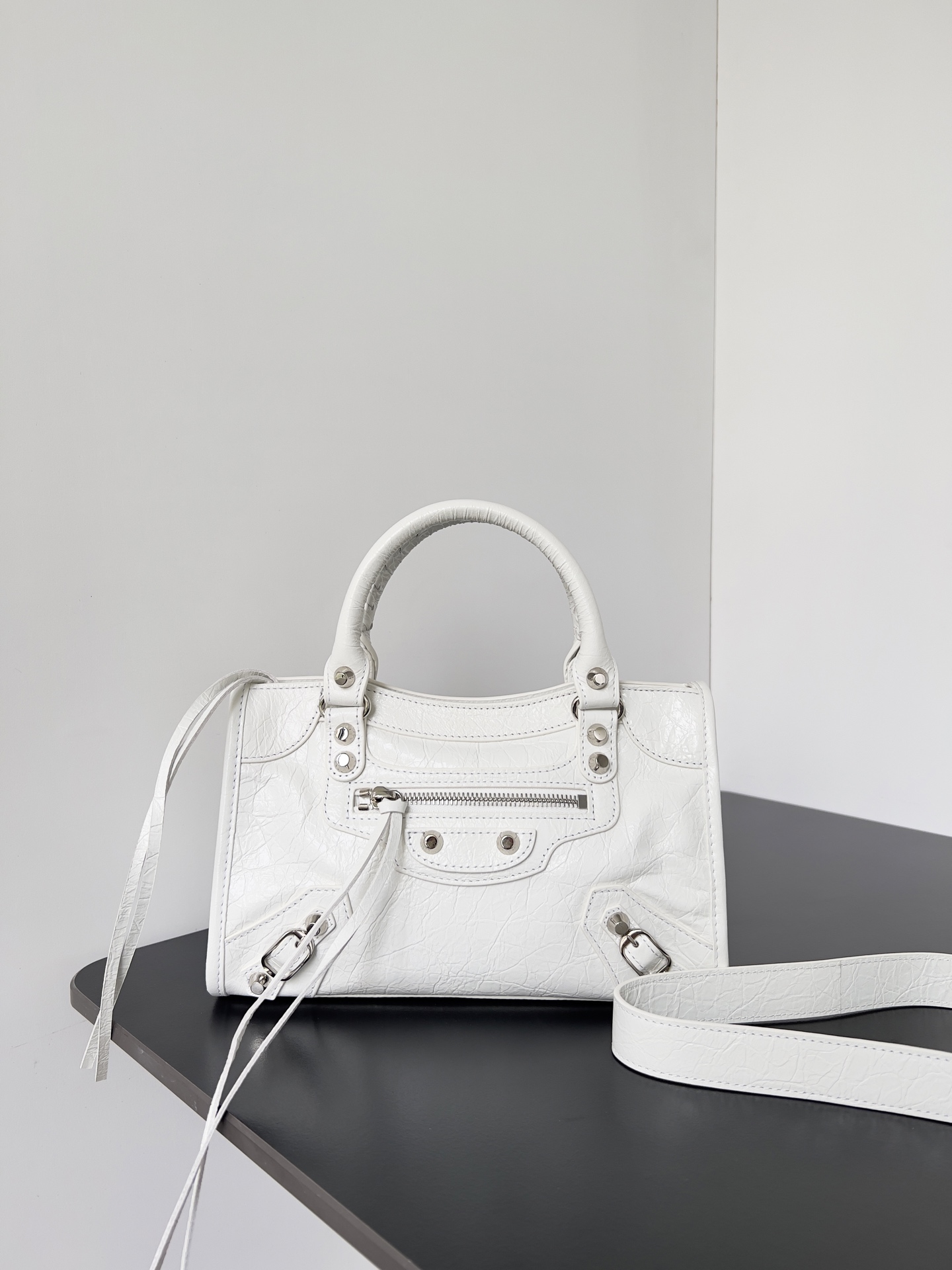 Balenciaga Le City 手提斜挎包 拉鍊口袋