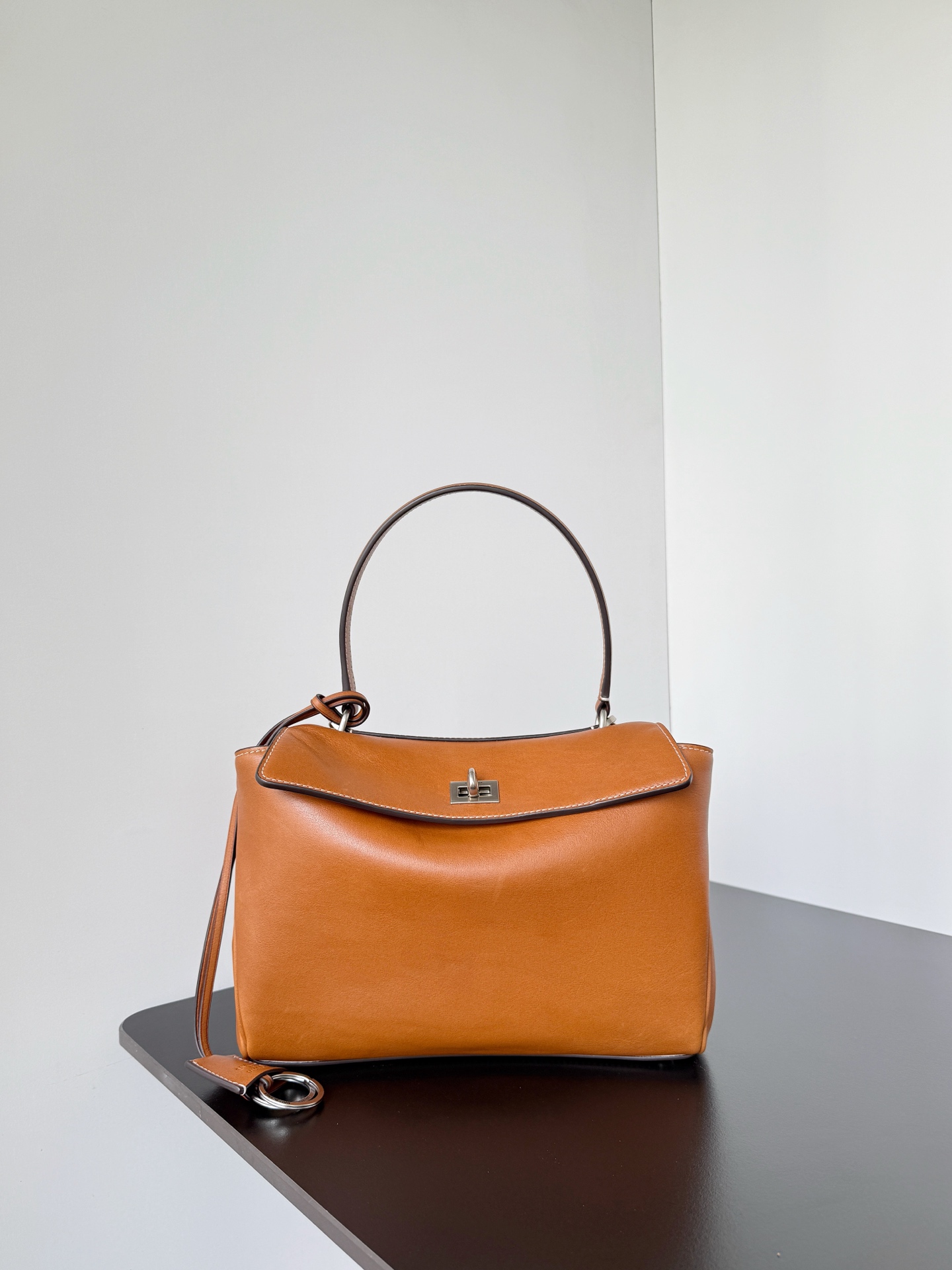Balenciaga Style Bag Lookbook Reference image 1