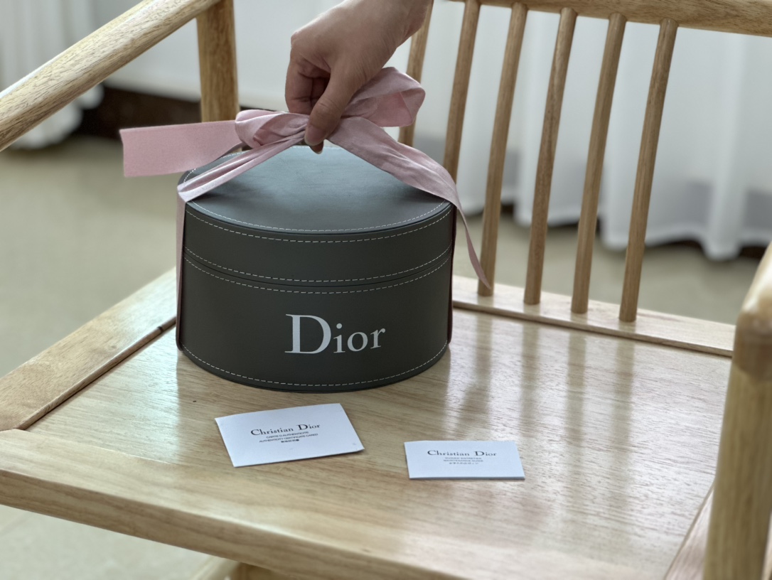 迪奥DIOR 礼盒已上线 3