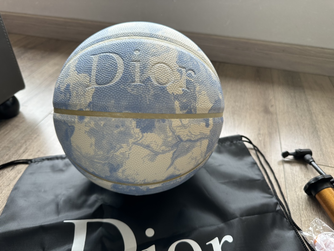 Dior Basketball - Comprehensive 4