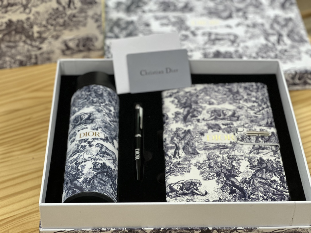 Dior Gift Set - Comprehensive 5
