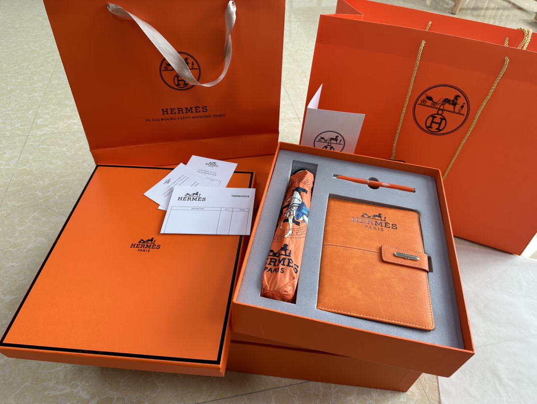 Hermès Gift Set - Comprehensive 4