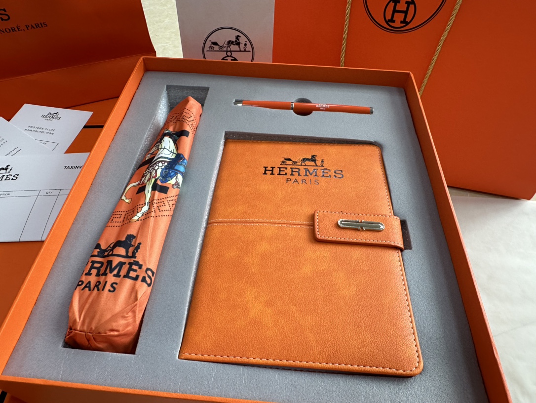 Hermès Gift Set - Comprehensive 8