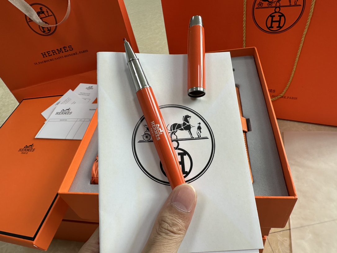 Hermès Signature Pen - Comprehensive 6