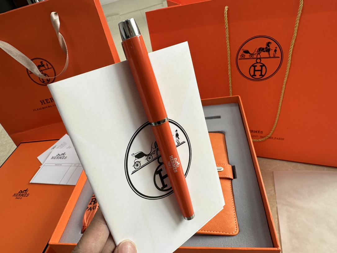 Hermès Signature Pen - Comprehensive 5