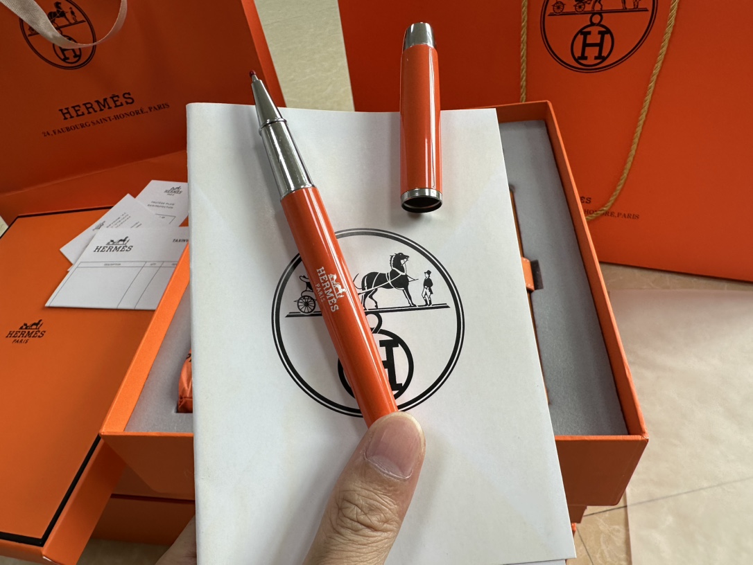 Hermès Signature Pen - Comprehensive 7