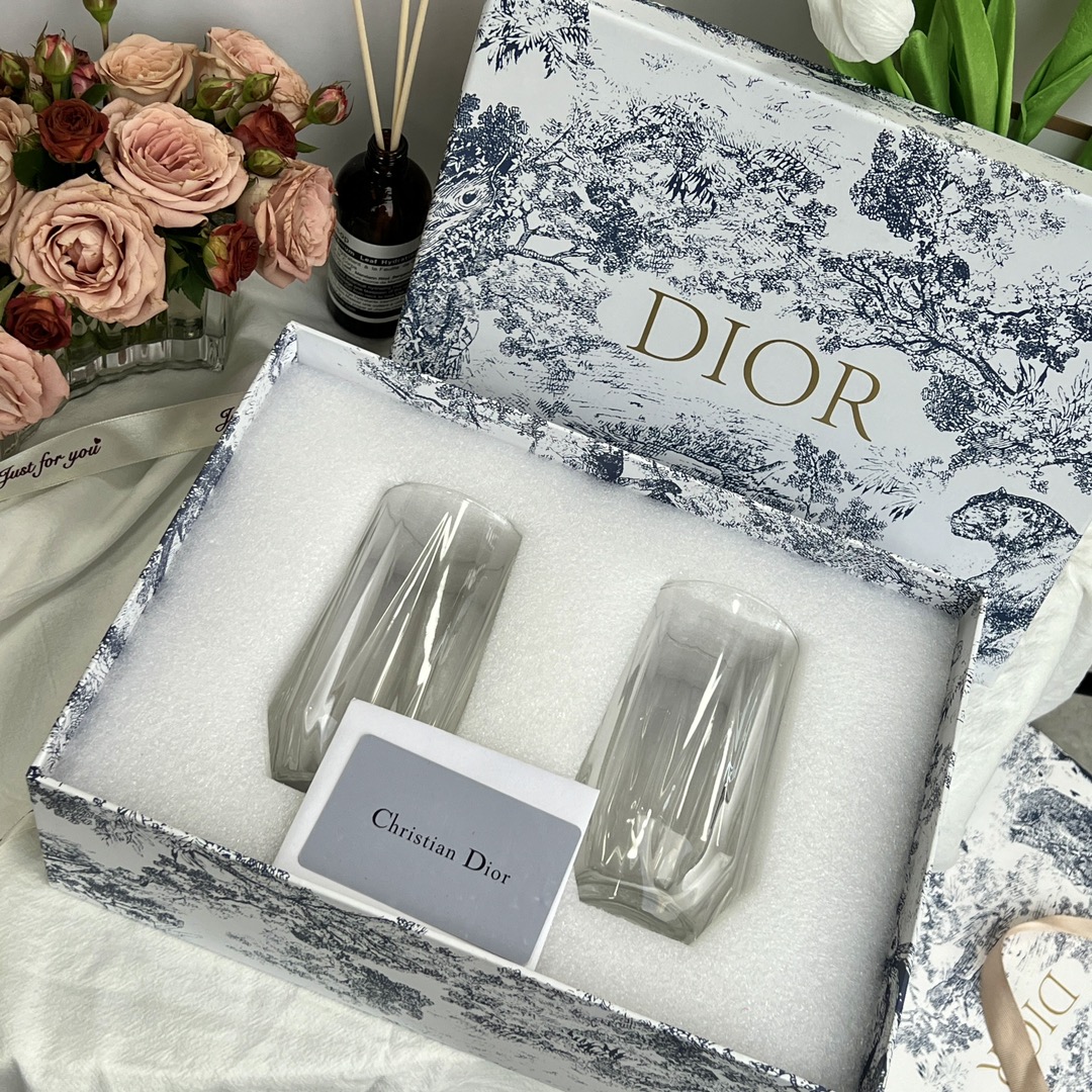 Dior Glass Tumbler Set (Set of 2 - Comprehensive 2