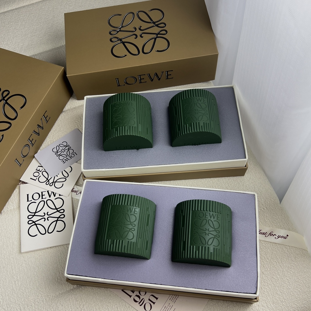 LOEWE Scented Candle Set - Lifestyle 4