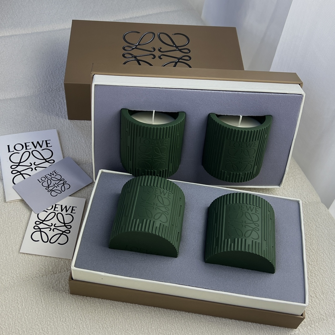 LOEWE Scented Candle Set - Lifestyle 9