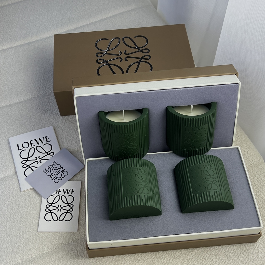 LOEWE Scented Candle Set - Lifestyle 8