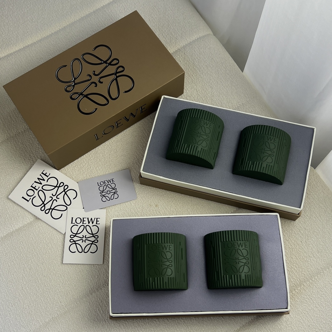 LOEWE Scented Candle Set - Lifestyle 7
