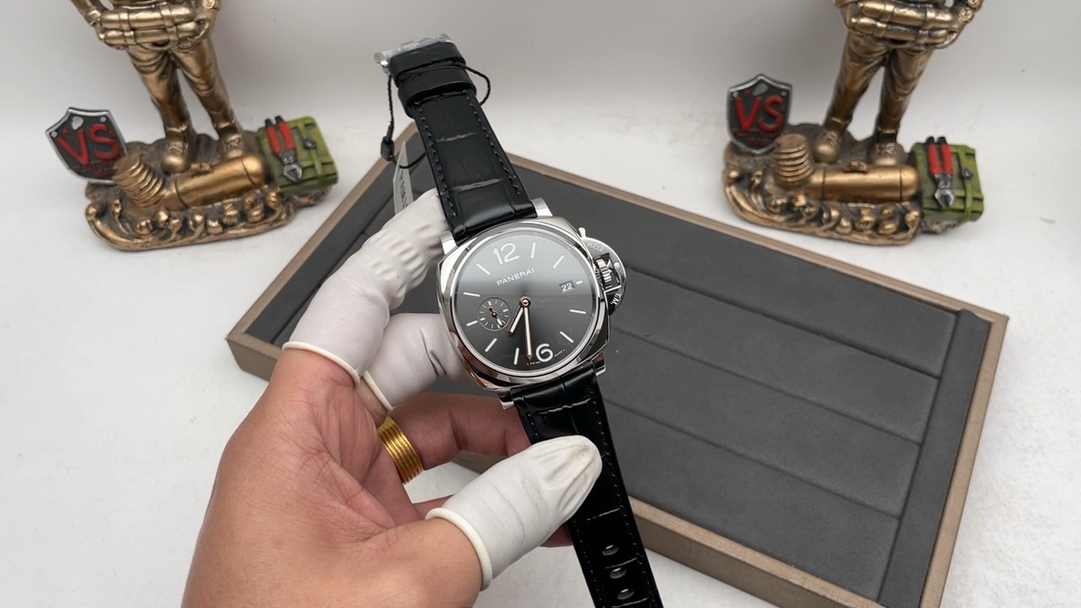 pam1250 P.900 42mm vs❗️ ❗️ ❗️ Panerai
