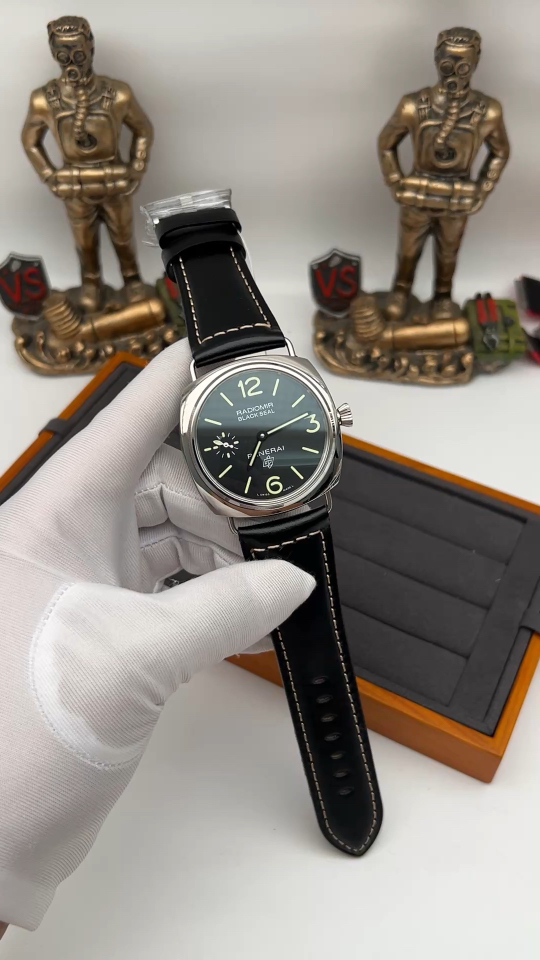 PAM 754 Panerai
