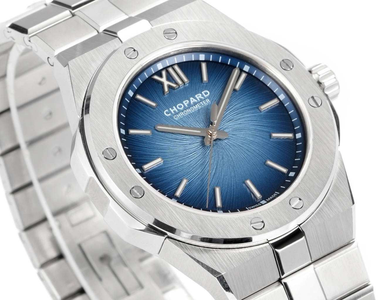 Alpine Eagle Snow Wing Series: Luxury Watches with Unique Features - 图片 6