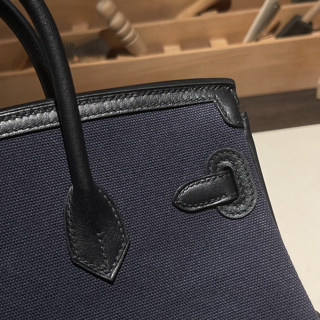 🐎新品
Birkin Cargo 帆布铂金包 25cm 原厂进口Swift皮拼帆布【黑/蓝】银扣 通勤休闲包 男女通用款
限量版 专柜同步 全手工蜜蜡线缝制 纯钢五金 现货