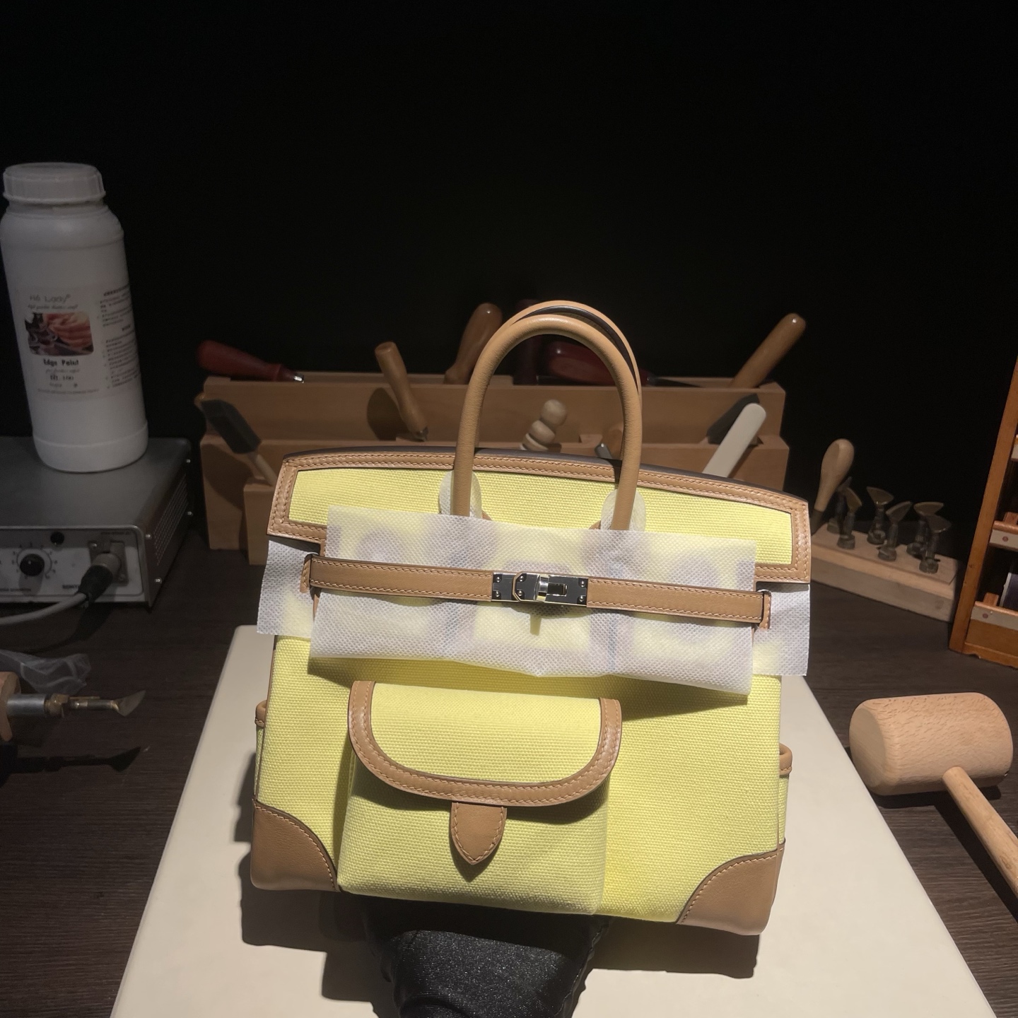🐎新品
Birkin Cargo 帆布铂金包 25cm 原厂进口Swift皮拼帆布【柠檬黄🍋】银扣 通勤休闲包 男女通用款
限量版 专柜同步 全手工蜜蜡线缝制 纯钢五金 现货