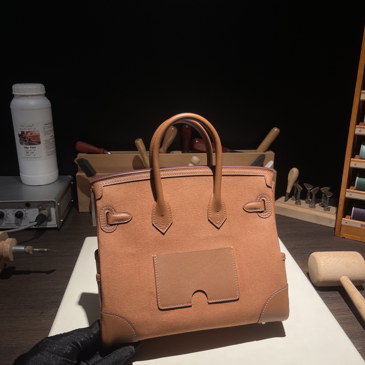 🐎新品
Birkin Cargo 帆布铂金包 25cm 原厂进口Swift皮拼帆布【金棕】银扣 通勤休闲包 男女通用款
限量版 专柜同步 全手工蜜蜡线缝制 纯钢五金 现货