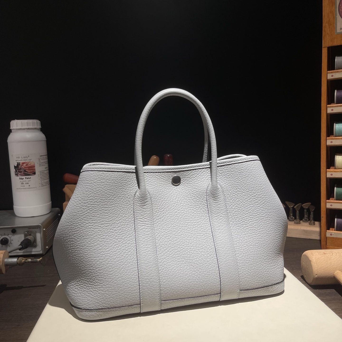 NO:698866,Garden arty garden bag 30cm original imported N-togo leather [puppet gray] silver buckle commuter casual bag counter synchronization handmade wax thread sewing pure steel hardware in stock, Hermes, Hermes,19860909Garden arty 花园包 30cm 原厂进口N-togo皮【木偶灰】银扣 通勤休闲包 专柜同步 手工蜡线缝制 纯钢五金 现货,爱马仕,hermes,Hermes,,Bag