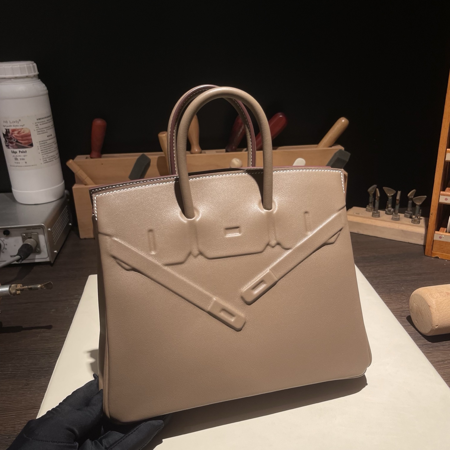 NO:699265,New product custom order Birkin Shadow 25cm original imported Swift leather [elephant gray] silver buckle limited edition counter synchronization fully handmade beeswax thread sewing top craftsmanship high-end customization, Hermes, hermes, stuart weitzman, Hermes,19860909新品 客订 Birkin Shadow 幻影铂金包 25cm 原厂进口Swift皮【大象灰】银扣 限量版 专柜同步 全手工蜜蜡线缝制 顶级工艺 高端定制,爱马仕,hermes,stuart weitzman,Hermes,,Bag