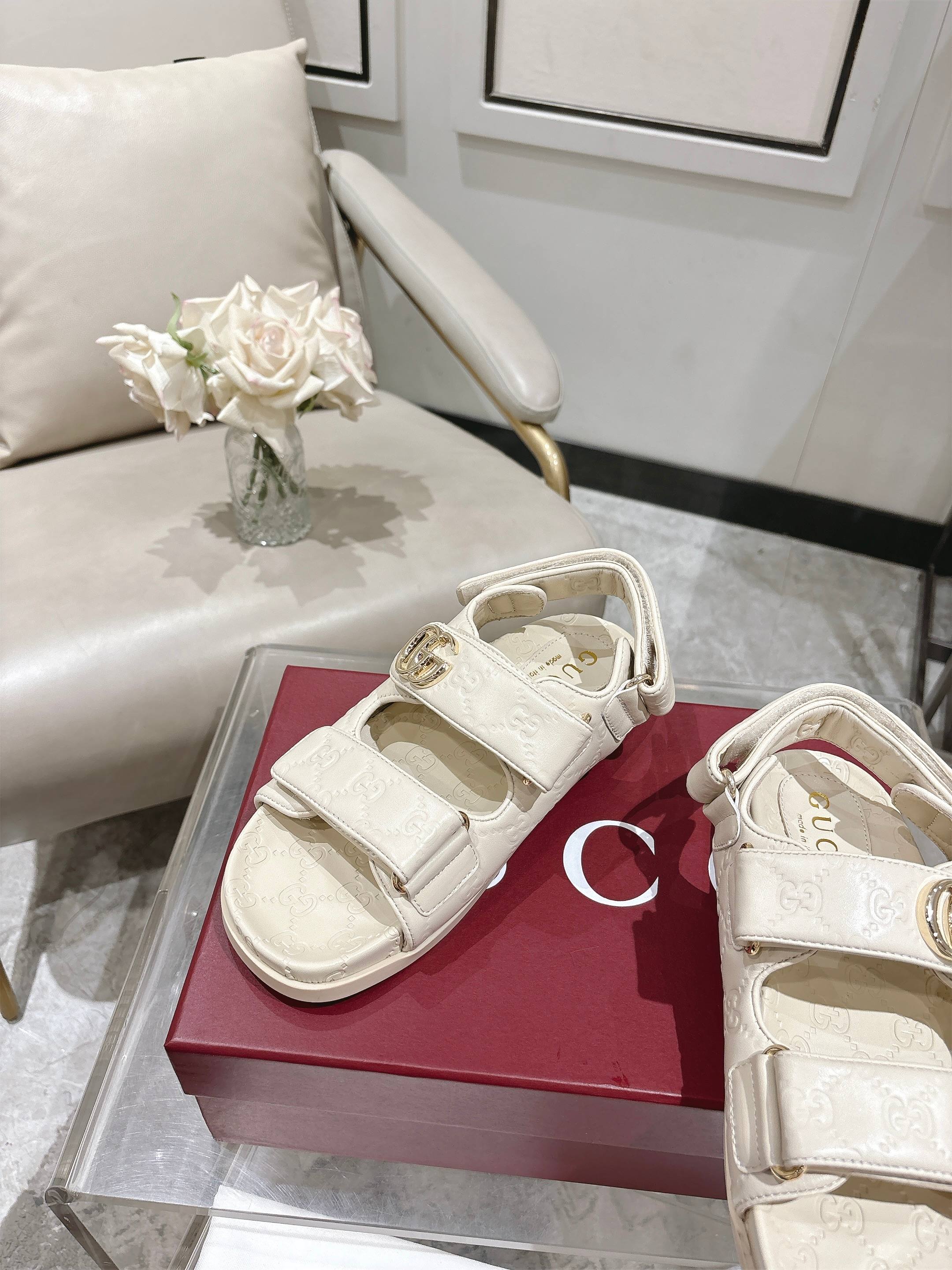 华伦天奴 Valentino 高定典藏名品高定成衣时装外套连衣裙衬衫T恤 #5BDE9033 3