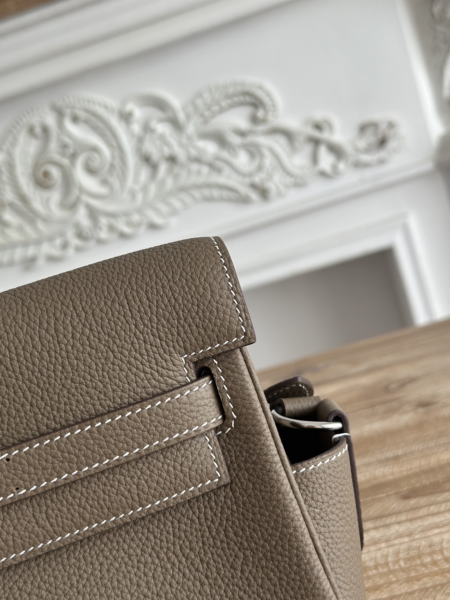 Hermes Kelly Messenger Etoupe Togo crossbody everyday