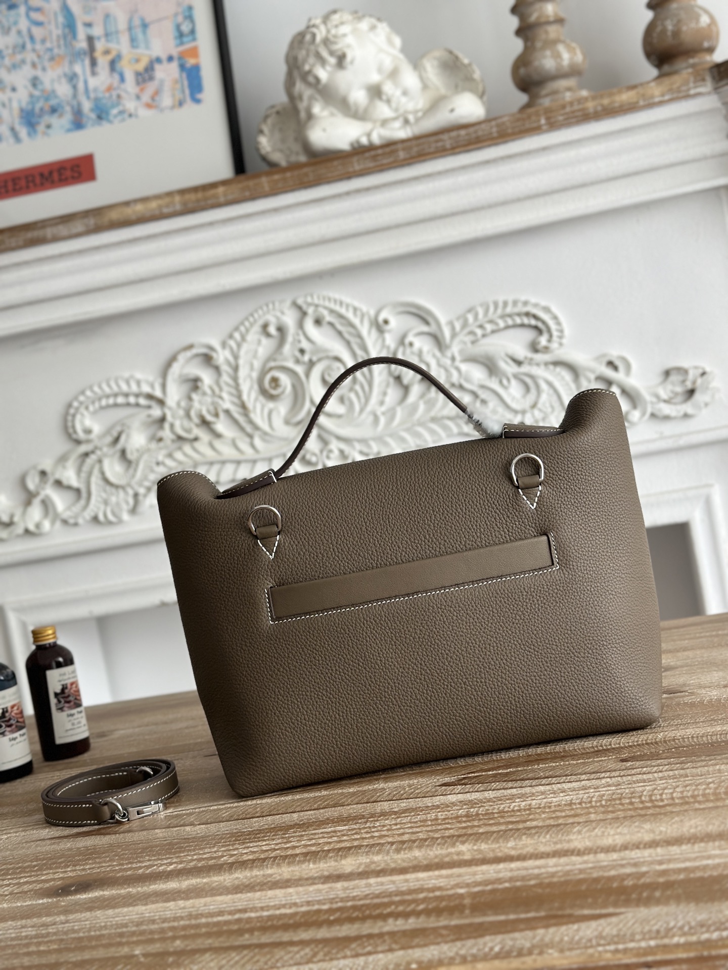 Hermes 2424 Etoupe shoulder everyday