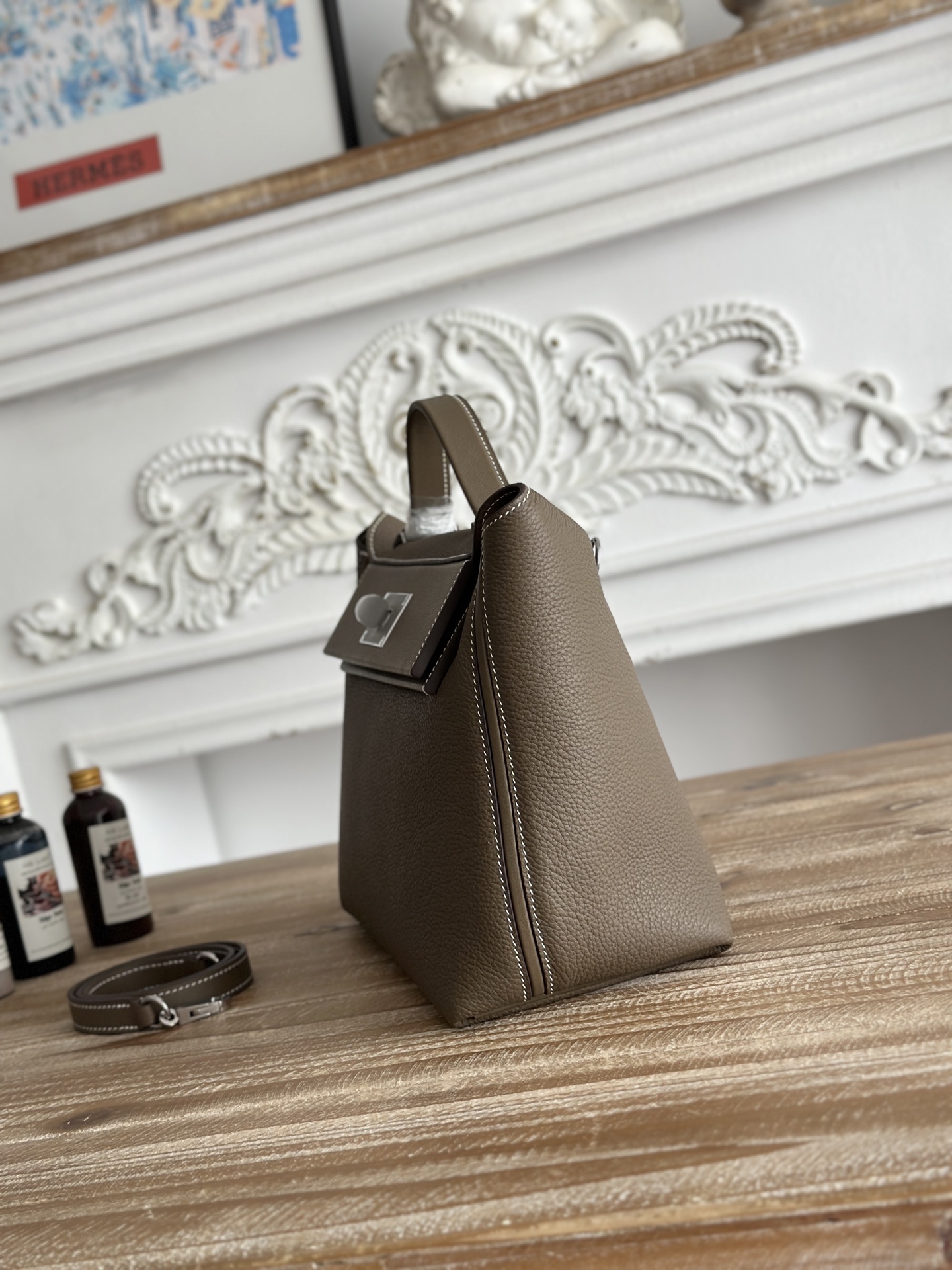 Hermes 2424 Etoupe shoulder everyday