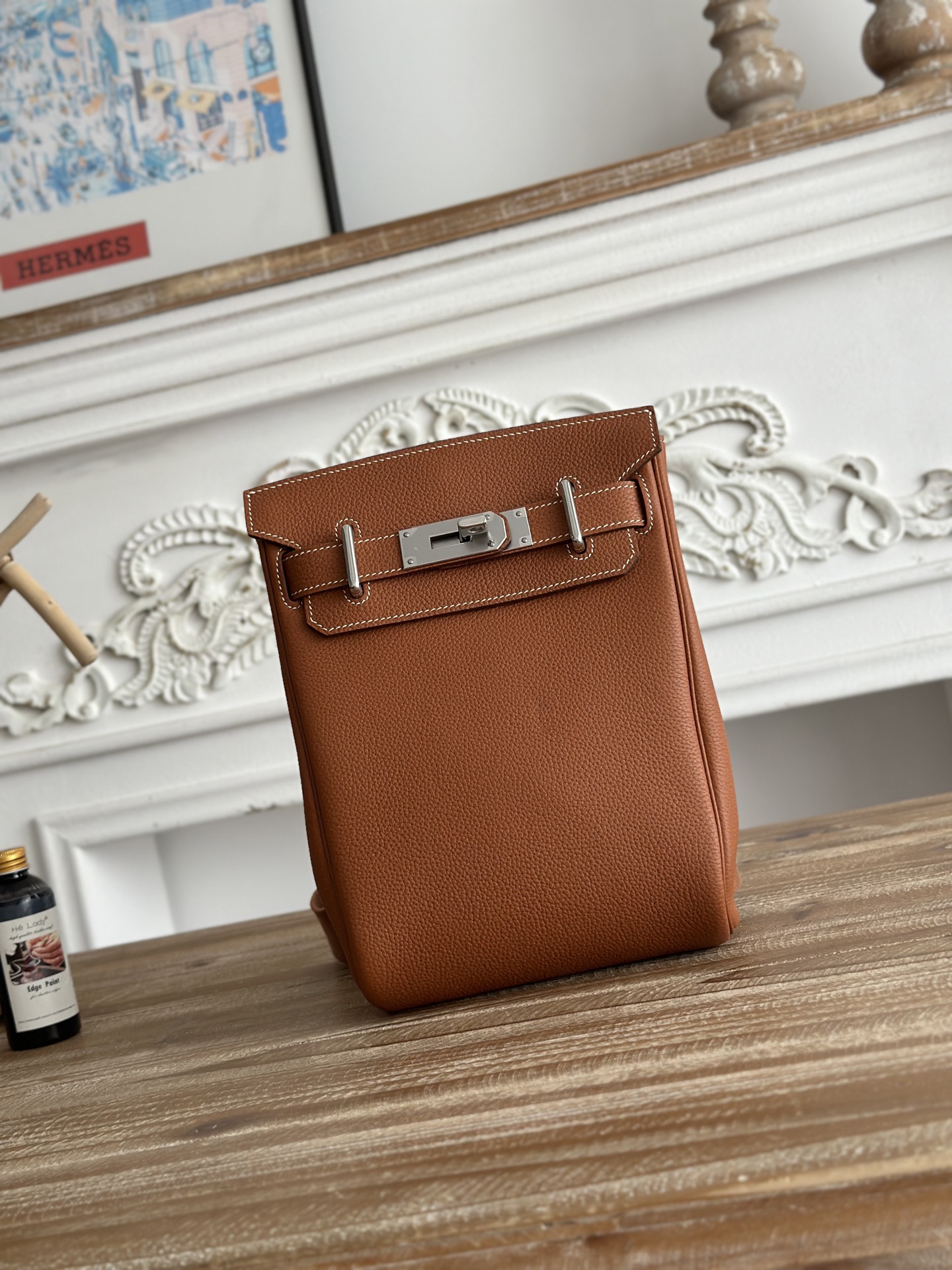 NO:699041,｜Golden brown All-steel hardware, super delicate and soft to the touch Waxed thread in stock online, same style for men and women, adjustable shoulder straps The design of the home is really good ~ regardless of age and gender Each age group has a different sense of relaxation and fashion. In stock 18*8*25.5, Hermes, Hermes, Hermes,19860909｜金棕色 全钢五金、手感超级细腻柔软 蜡线现货在线、男女同款,肩带调节 家的设计真的很～不分年龄性别 每个年龄段背着都有不同的松弛时髦感 现货18*8*25.5,爱马仕,hermes,Hermes,,Bag