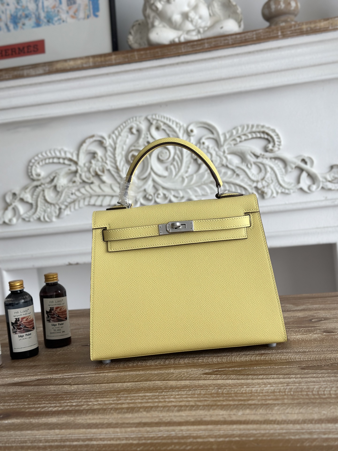 NO:894034,Kelly esom leather, semi-hand-stitched wax thread, color chicken yellow, silver buckle, size 25cm, Hermes, hermes, Hermes,19860909凯莉Kelly esom皮 半手工手缝蜡线 颜色小鸡黄,银扣 尺寸25cm,爱马仕,hermes,Hermes,,Bag