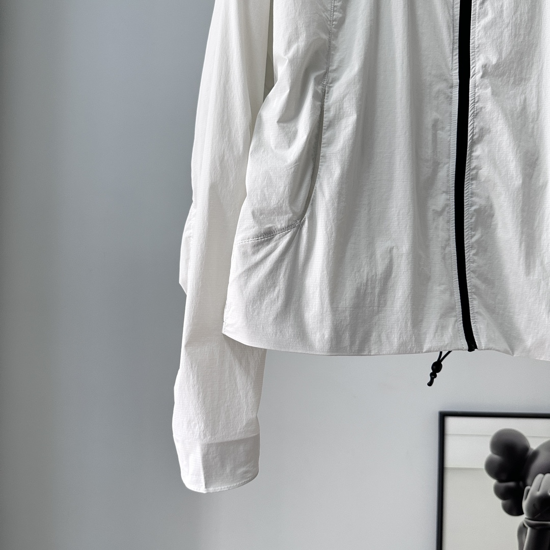 OLON |可隆 女士防嗮衣/连帽皮肤衣 白色 黑色-Chinese UA Cheap High Quatity Brand Clothes Bags handbags Sneakers wholesale wholesaler seller from China Factory suppliers Fashion Clothing Shoes best Quality Beautiful Price OLON |可隆 女士防嗮衣/连帽皮肤衣 白色 黑色